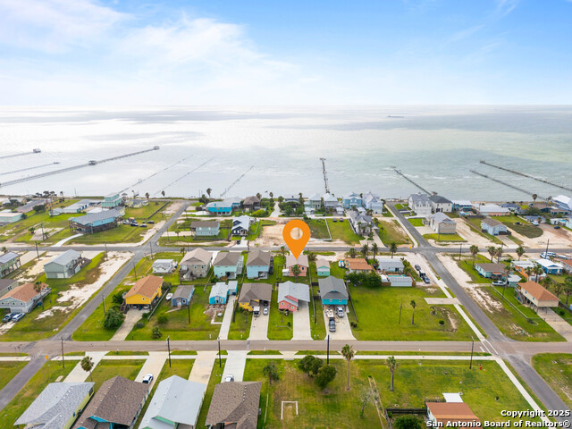 Listing photo id 0 for 1419 S Magnolia St