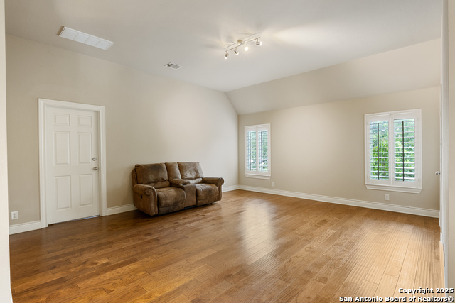 Image 18 of 32 For 27711 Woodway Bend