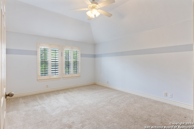 Image 19 of 32 For 27711 Woodway Bend