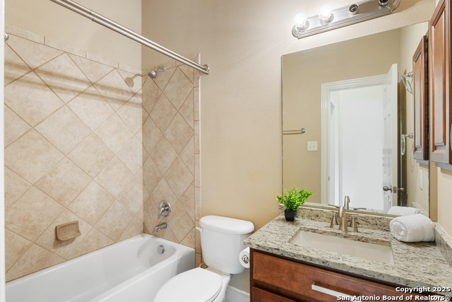 Image 22 of 32 For 27711 Woodway Bend
