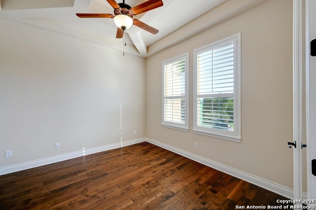 Listing photo id 8 for 25126 Estancia
