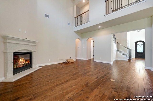 Listing photo id 12 for 25126 Estancia