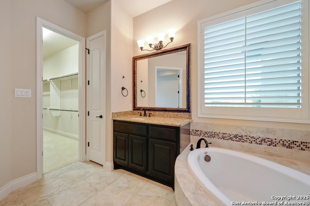 Listing photo id 22 for 25126 Estancia