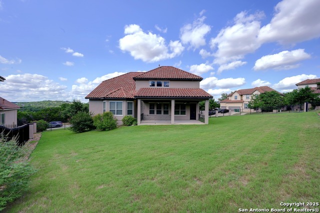 Listing photo id 33 for 25126 Estancia
