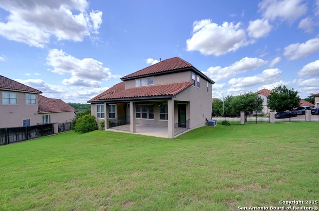 Listing photo id 34 for 25126 Estancia