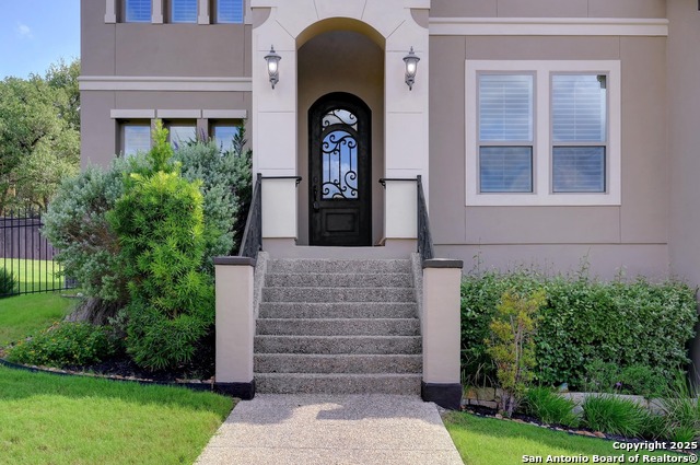 Listing photo id 2 for 25126 Estancia