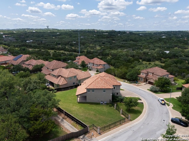Listing photo id 39 for 25126 Estancia