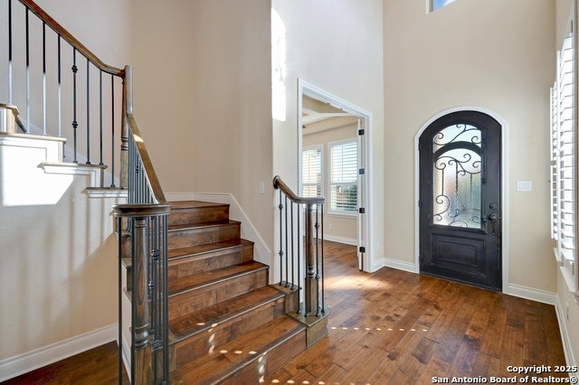 Listing photo id 3 for 25126 Estancia