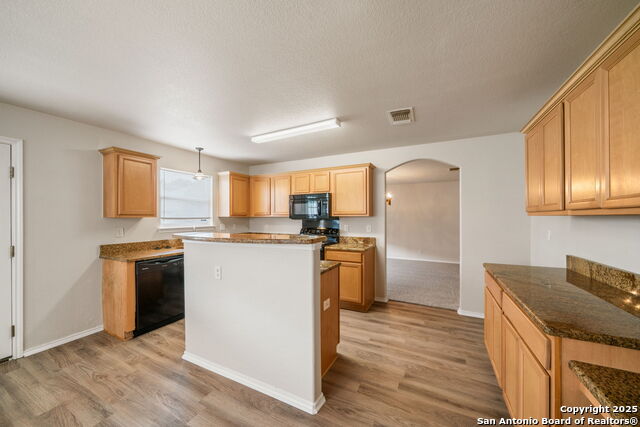 Listing photo id 10 for 6622 Carlsbad Rio