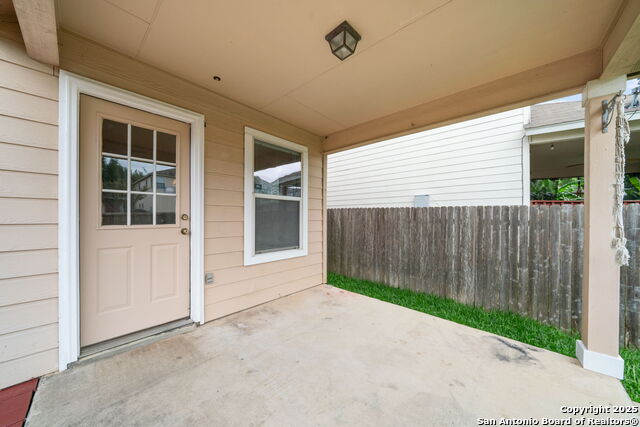Listing photo id 23 for 6622 Carlsbad Rio