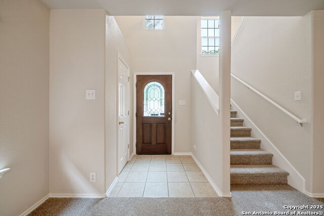 Listing photo id 3 for 6622 Carlsbad Rio