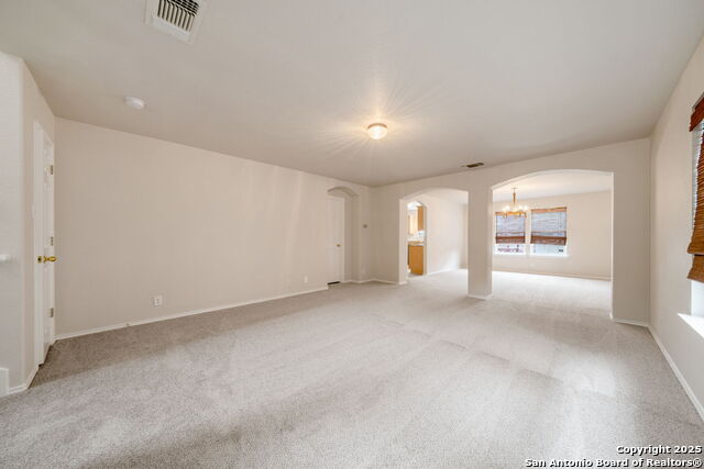 Listing photo id 4 for 6622 Carlsbad Rio