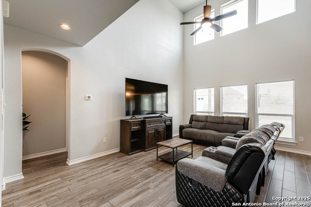 Listing photo id 13 for 7417 Cheyne Walk