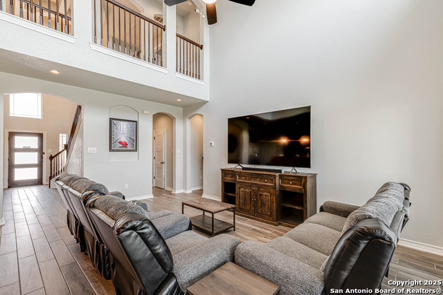 Listing photo id 15 for 7417 Cheyne Walk