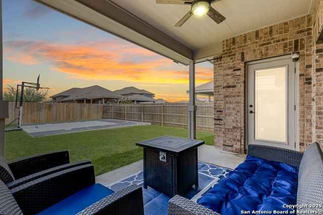 Listing photo id 41 for 7417 Cheyne Walk