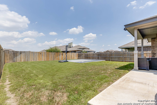Listing photo id 43 for 7417 Cheyne Walk