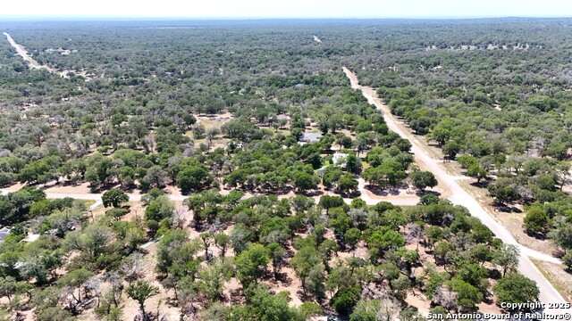 Image 4 of 6 For 105 Scenic Oak