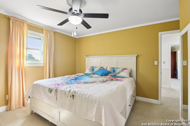 Listing photo id 21 for 2495 Lower Seguin