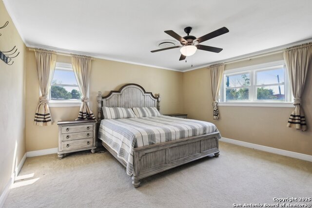 Listing photo id 24 for 2495 Lower Seguin