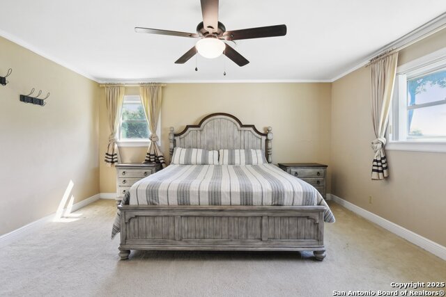 Listing photo id 25 for 2495 Lower Seguin