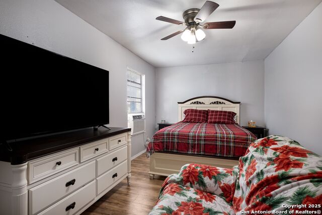 Listing photo id 13 for 1021 Madrid St
