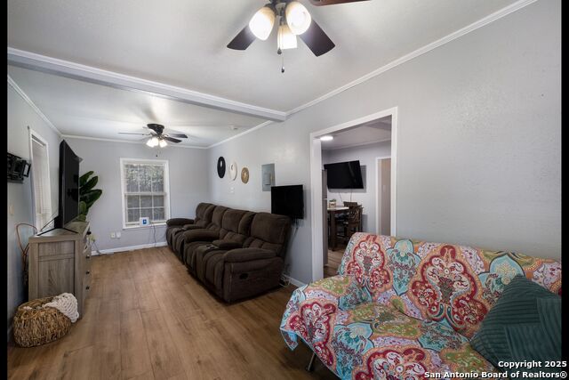 Listing photo id 5 for 1021 Madrid St