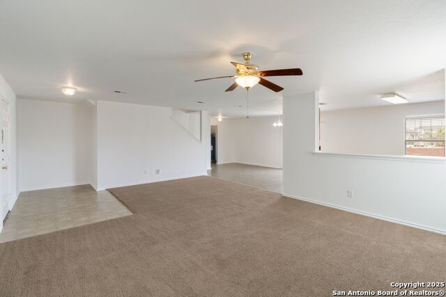 Listing photo id 4 for 9423 Maraval Creek