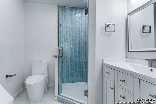 Listing photo id 25 for 13726 Cape Bluff