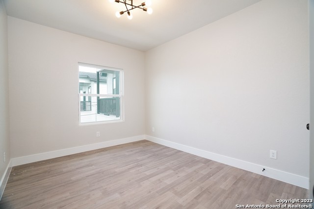Image 9 of 34 For 343 Porter St  103