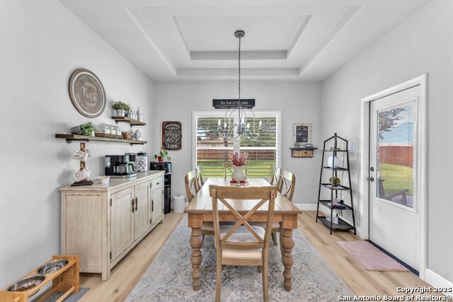 Listing photo id 14 for 1216 Windy Dawn