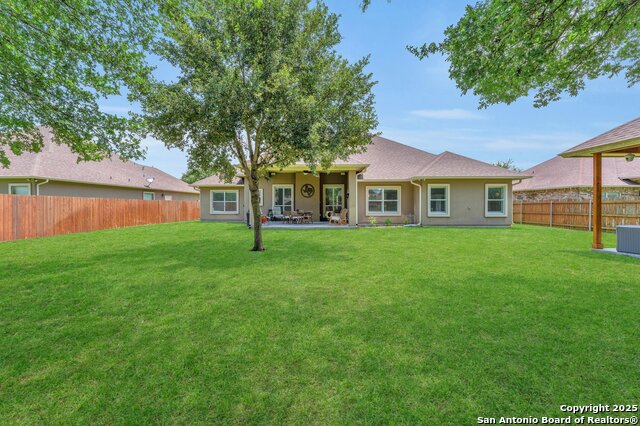 Listing photo id 44 for 1216 Windy Dawn