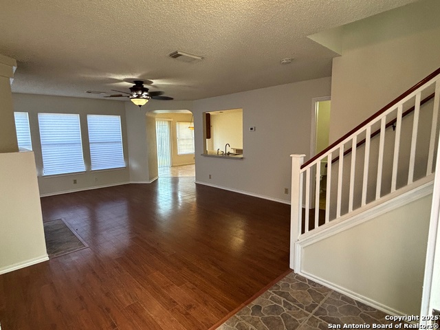 Image 6 of 35 For 7835 Ruby Meadow