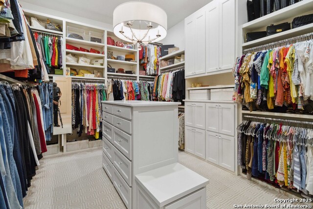 Listing photo id 27 for 23510 Avila