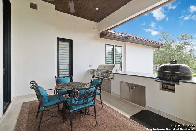 Listing photo id 48 for 23510 Avila