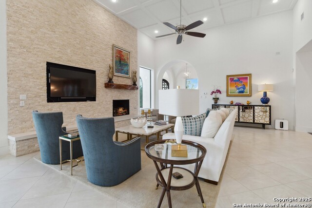 Listing photo id 5 for 23510 Avila