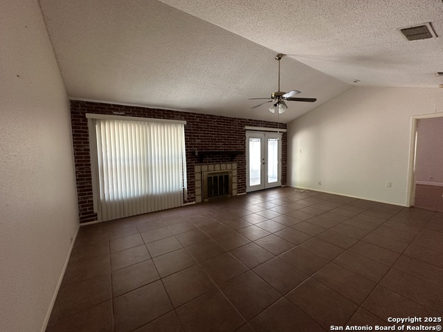 Image 3 of 22 For 5134 Mayspring