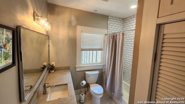 Image 13 of 16 For 343 Carnahan