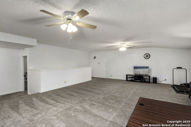 Listing photo id 22 for 2119 Border Mill