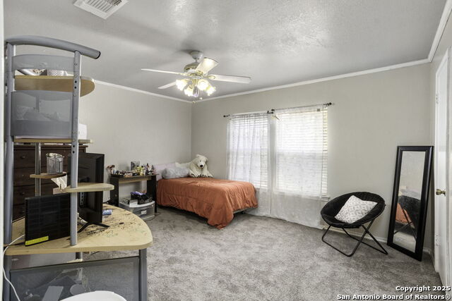 Listing photo id 24 for 2119 Border Mill