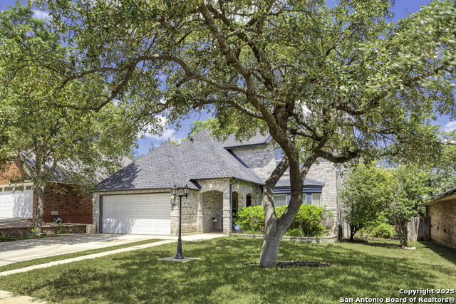 Listing photo id 1 for 2119 Border Mill