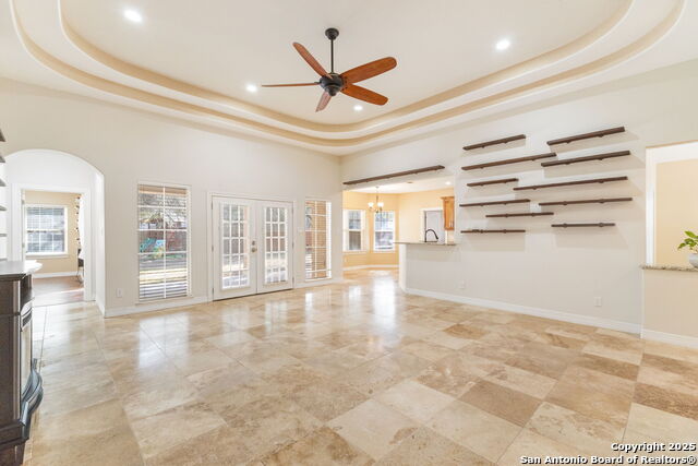 Listing photo id 7 for 22919 Hightop