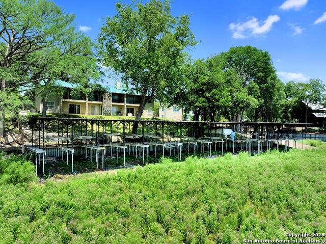 Listing photo id 18 for 551 Terminal Loop D3