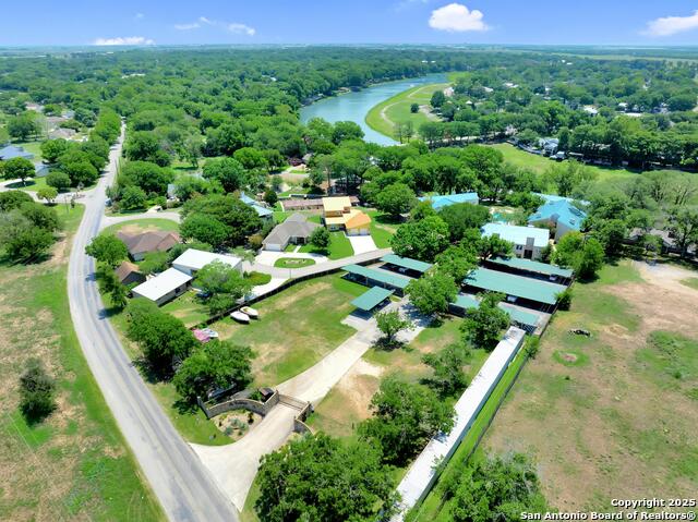 Listing photo id 20 for 551 Terminal Loop D3