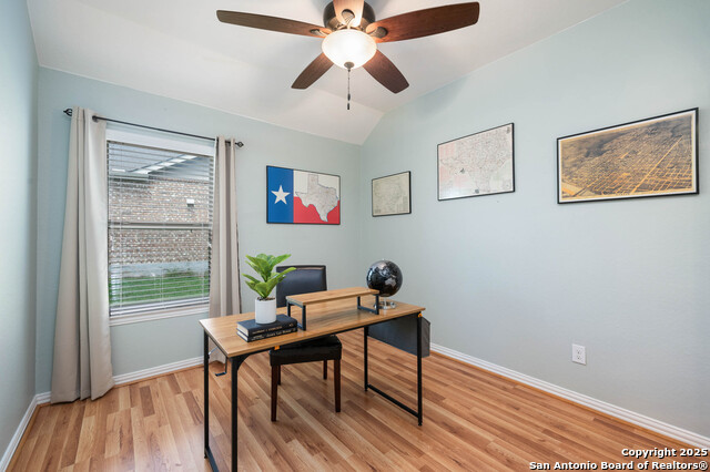 Listing photo id 17 for 1926 Kalli Jo Ln