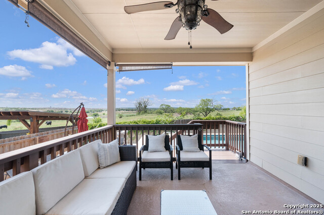 Listing photo id 24 for 1926 Kalli Jo Ln