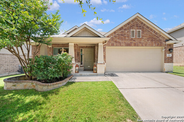 Listing photo id 3 for 1926 Kalli Jo Ln