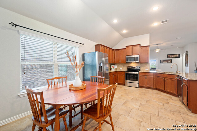 Listing photo id 6 for 1926 Kalli Jo Ln