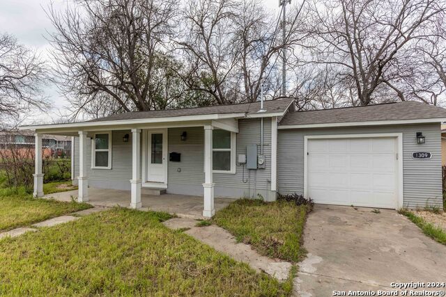 Listing photo id 2 for 1309 Quintana Rd