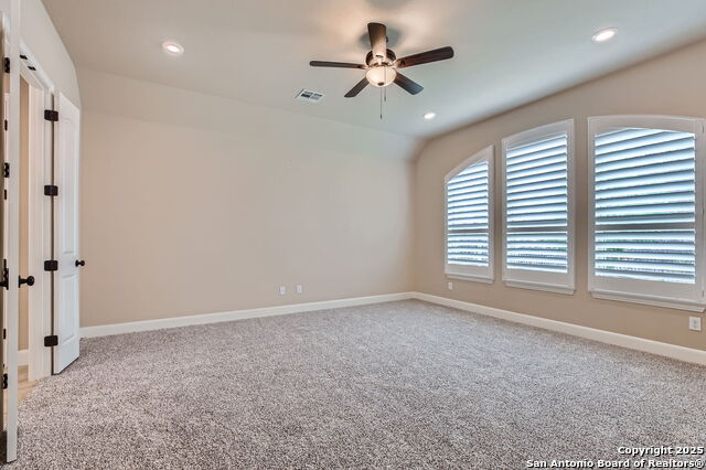 Listing photo id 13 for 16918 Sonoma