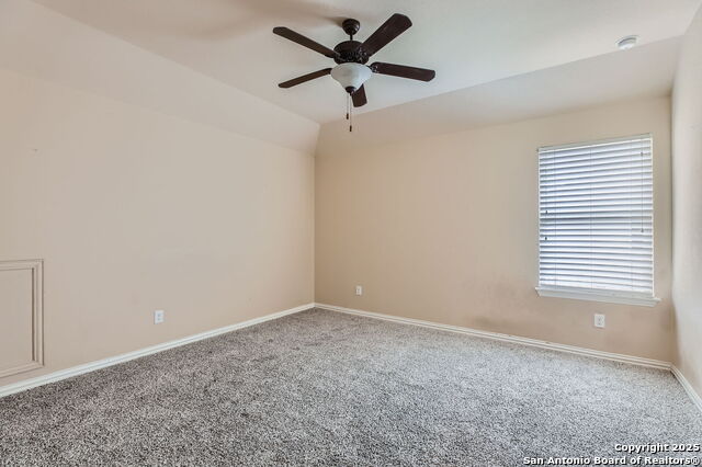 Listing photo id 18 for 16918 Sonoma